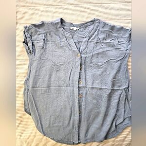 Mine Casual Dusty Blue Button-Up Top Size L 100% RAYON